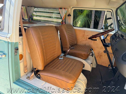 1972 Volkswagen Bus