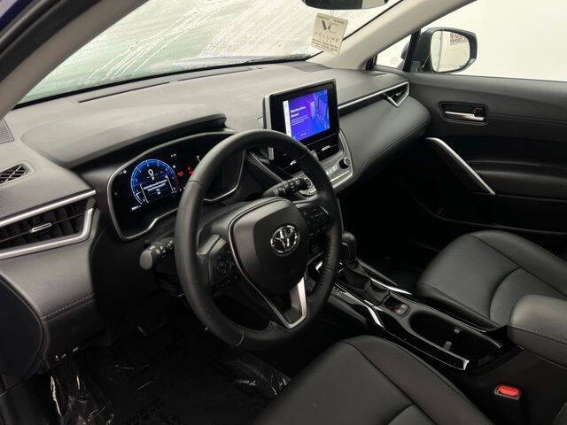 2024 Toyota Corolla Cross XLE