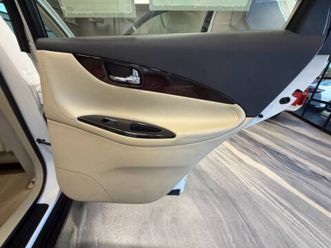 2017 Infiniti QX50