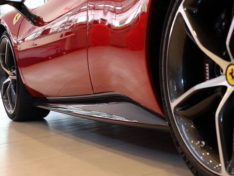 2024 Ferrari 296 GTS