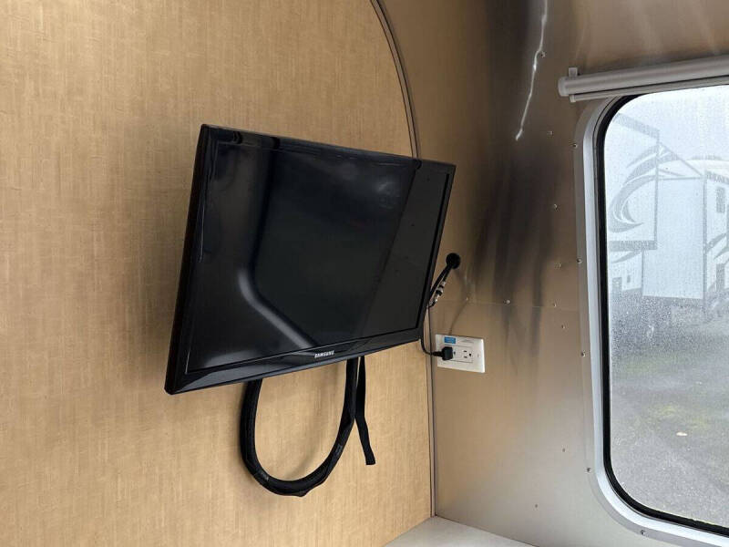 2016 Airstream Flying Cloud
