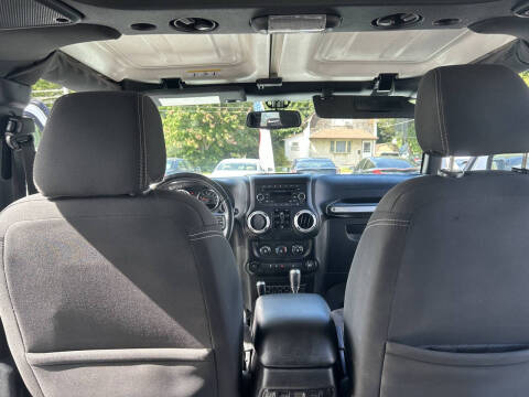 2016 Jeep Wrangler Unlimited Sahara