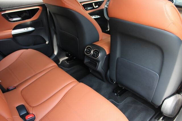 2023 Mercedes-Benz GLC GLC 300