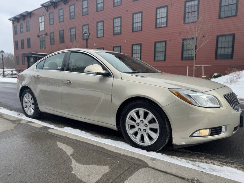 2012 Buick Regal Premium 2