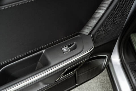 2023 Rivian R1T Adventure