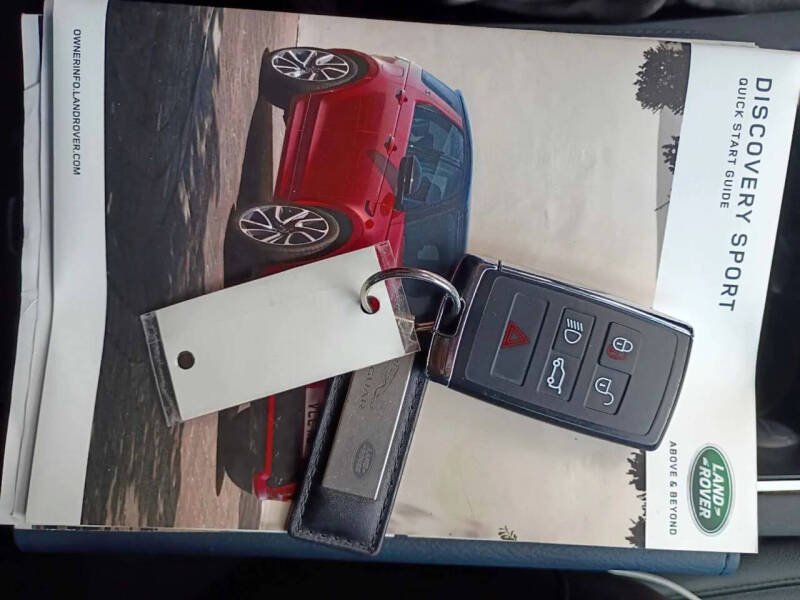 2020 Land Rover Discovery Sport P250 SE