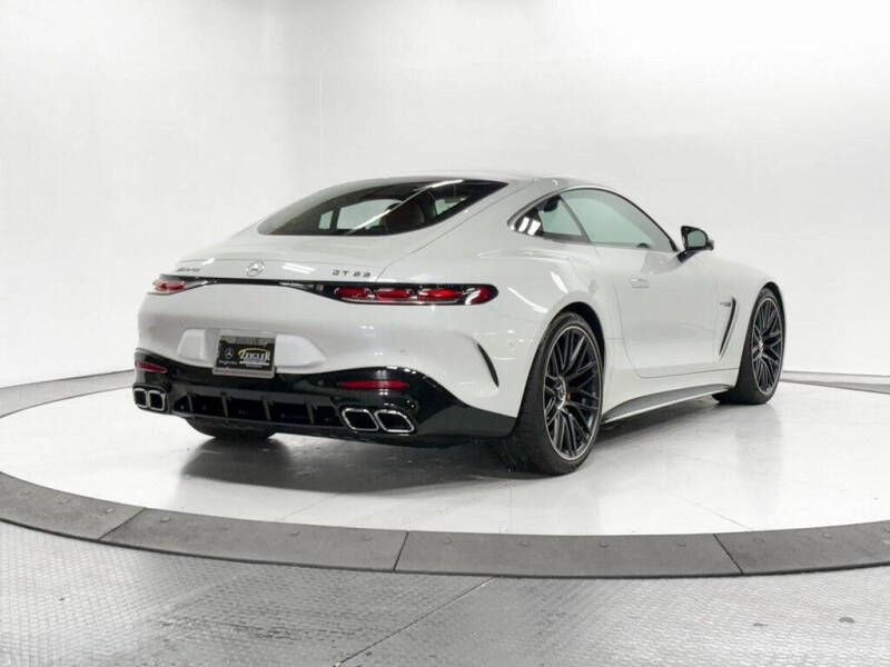 2024 Mercedes-Benz AMG GT 63