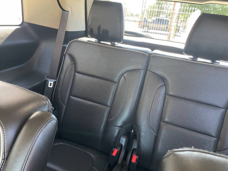2019 GMC Acadia Denali