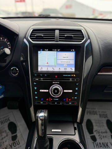 2017 Ford Explorer Platinum