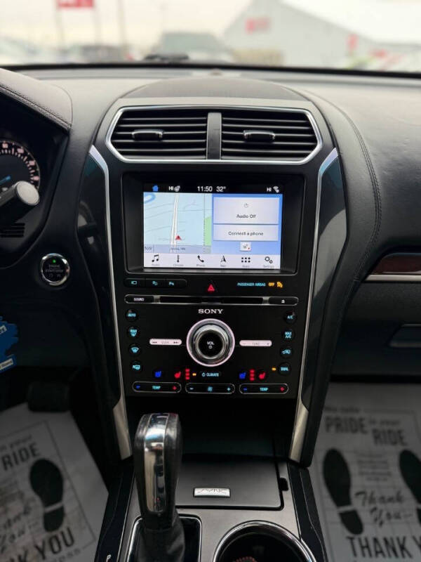2017 Ford Explorer Platinum