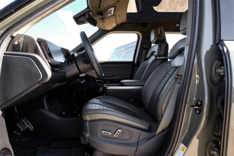 2022 Rivian R1T Launch Edition