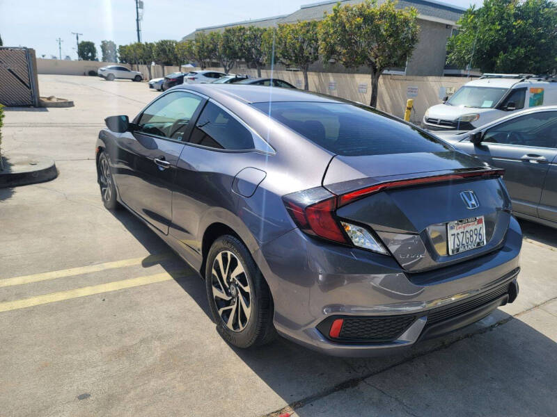 2017 Honda Civic LX-P
