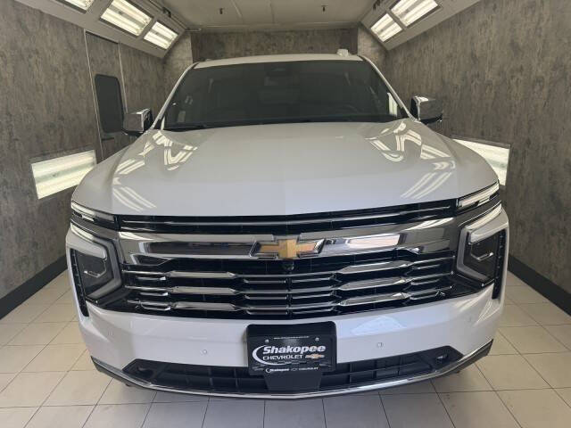 2025 Chevrolet Suburban Premier