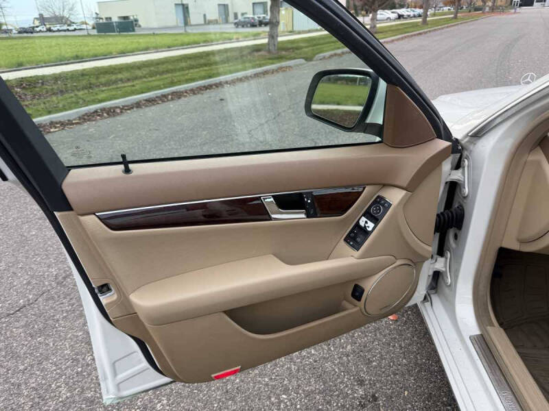 2008 Mercedes-Benz C-Class