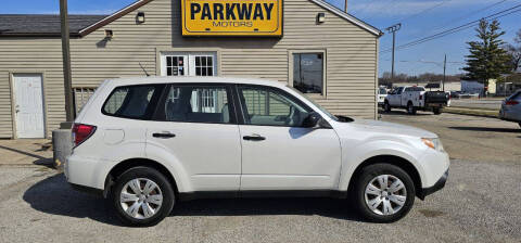 2009 Subaru Forester for sale at Parkway Motors in Springfield IL