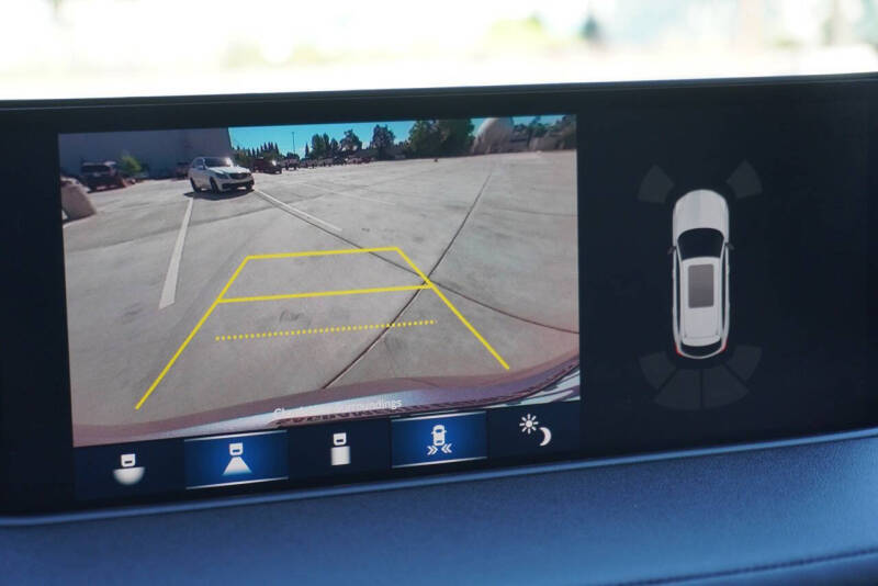 2022 Acura MDX w/Tech