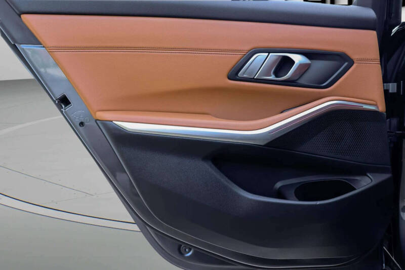 2021 BMW 3 Series 330i