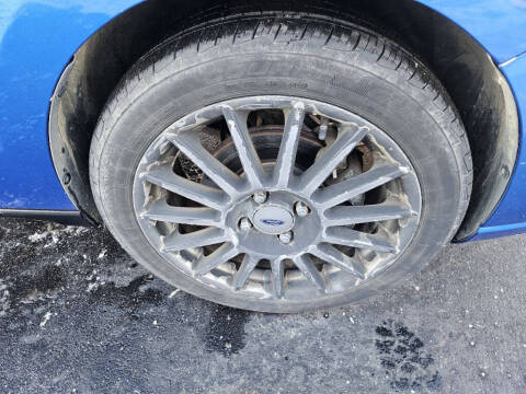 2011 Ford Focus Sport SES