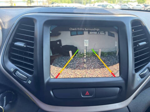 2017 Jeep Cherokee Latitude