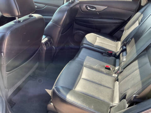 2015 Nissan Rogue S