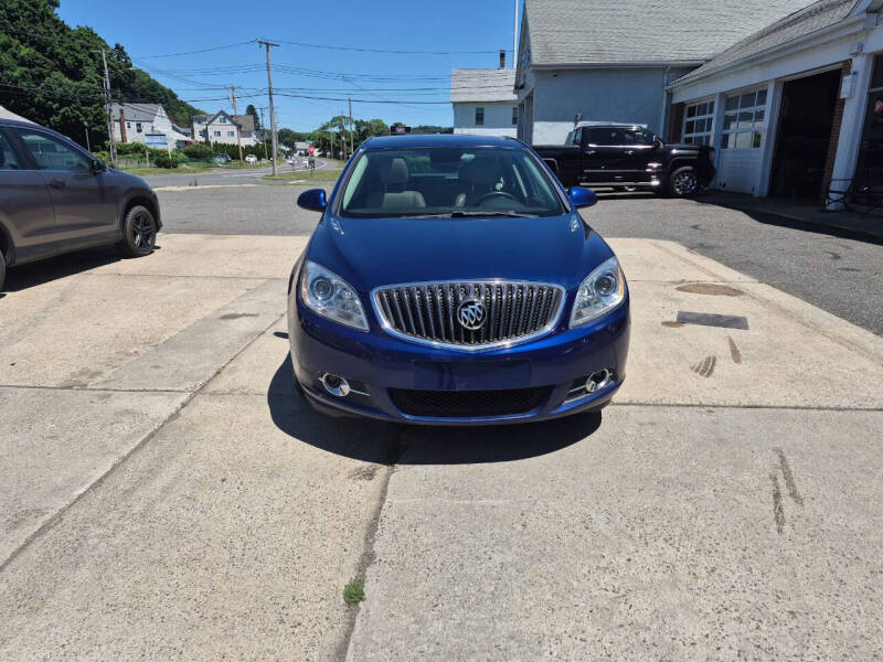 2013 Buick Verano Leather Group