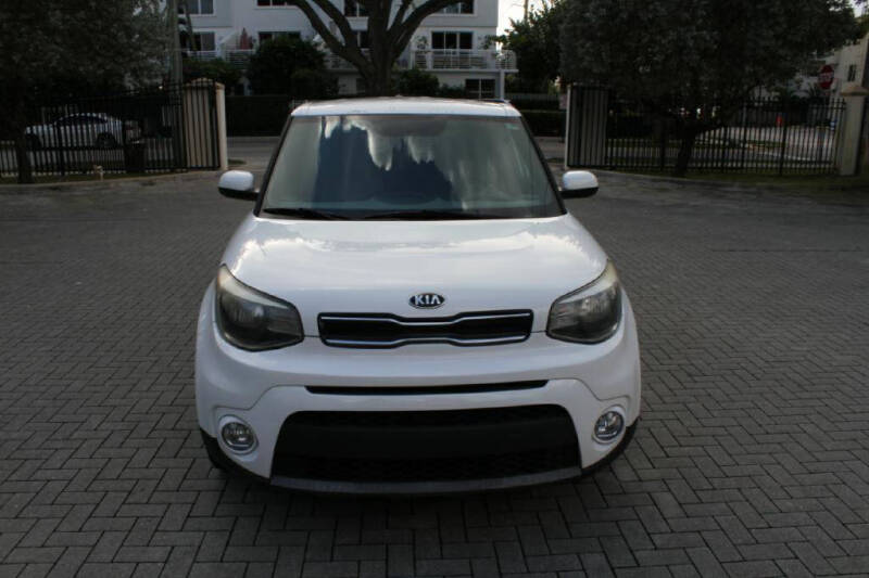 2017 Kia Soul +