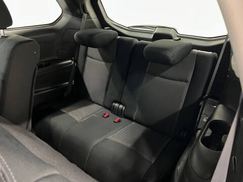 2018 Nissan Pathfinder SV
