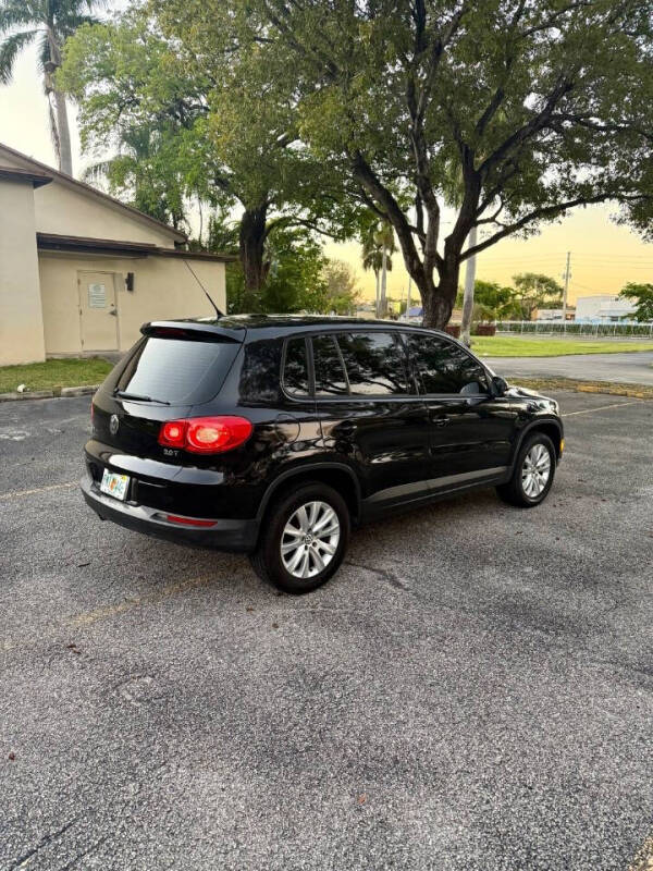 2010 Volkswagen Tiguan SE