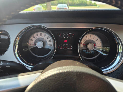 2011 Ford Mustang V6 Premium