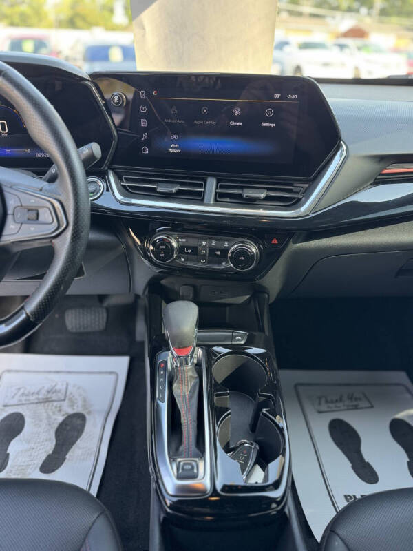 2024 Chevrolet Trax RS