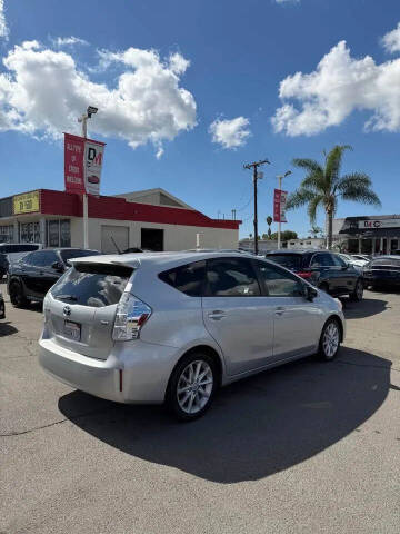 2012 Toyota Prius v