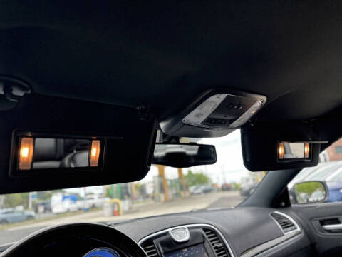 2013 Chrysler 300 C