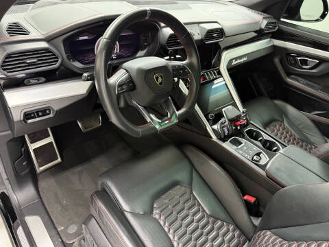 2021 Lamborghini Urus