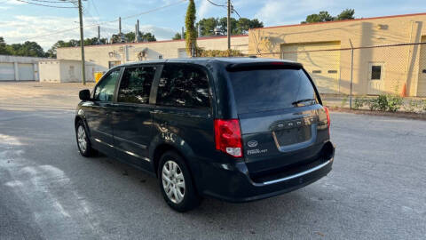 2014 Dodge Grand Caravan American Value Package