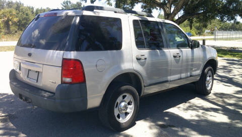 2005 Ford Explorer XLS