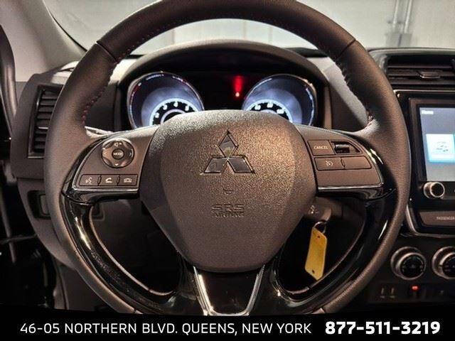 2025 Mitsubishi Outlander Sport LE