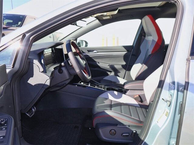 2026 Volkswagen Golf GTI Autobahn