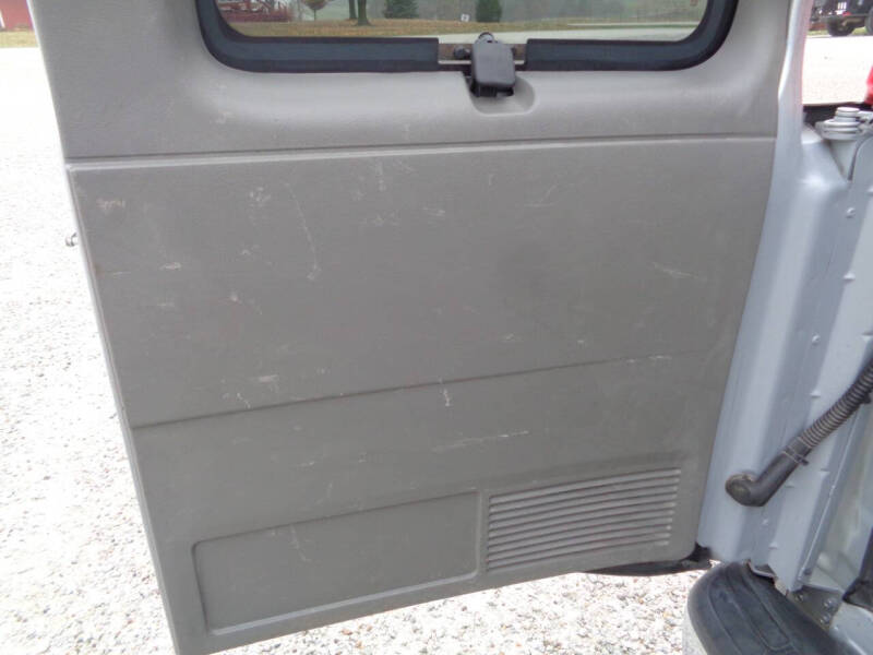 2017 GMC Savana LT 3500