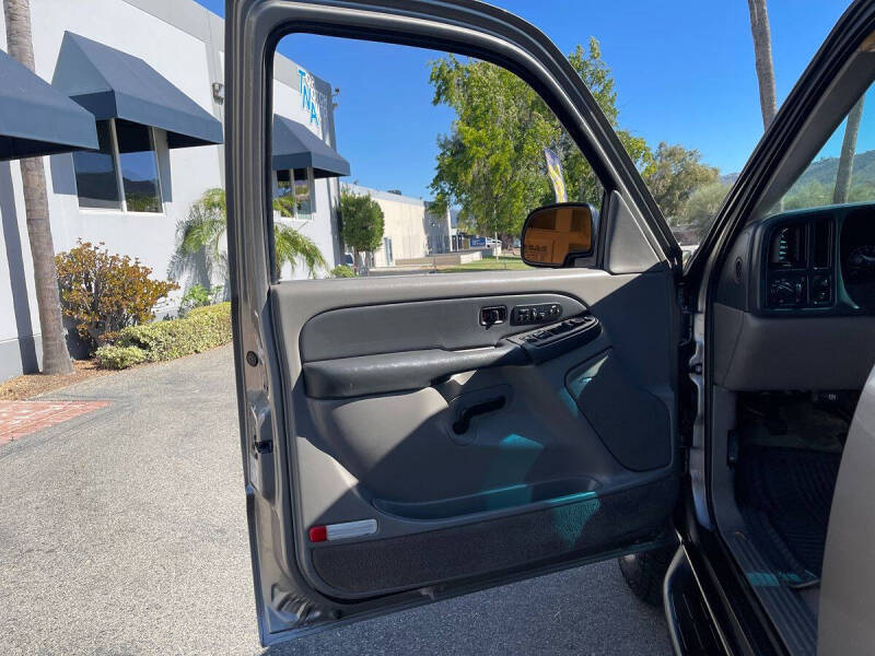 2003 Chevrolet Tahoe LT