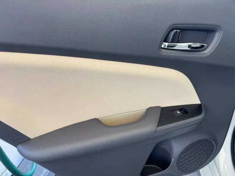 2016 Toyota Prius Two