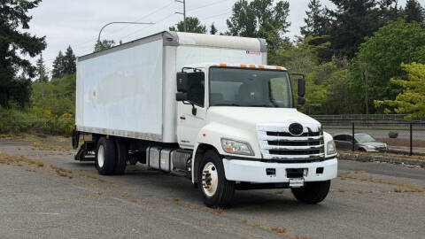 2012 Hino 338