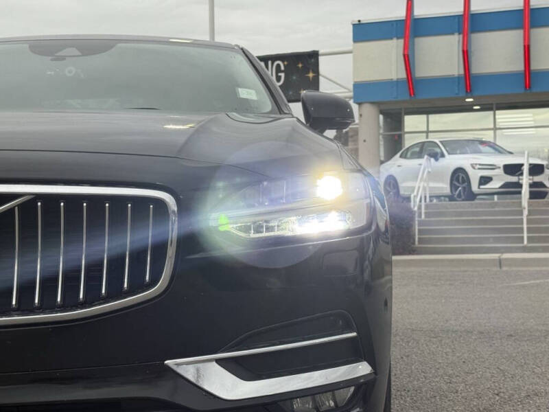 2017 Volvo S90 T6 Inscription