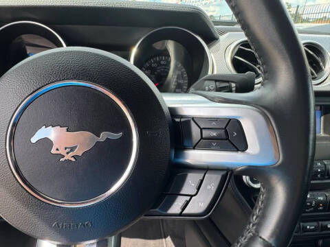 2019 Ford Mustang