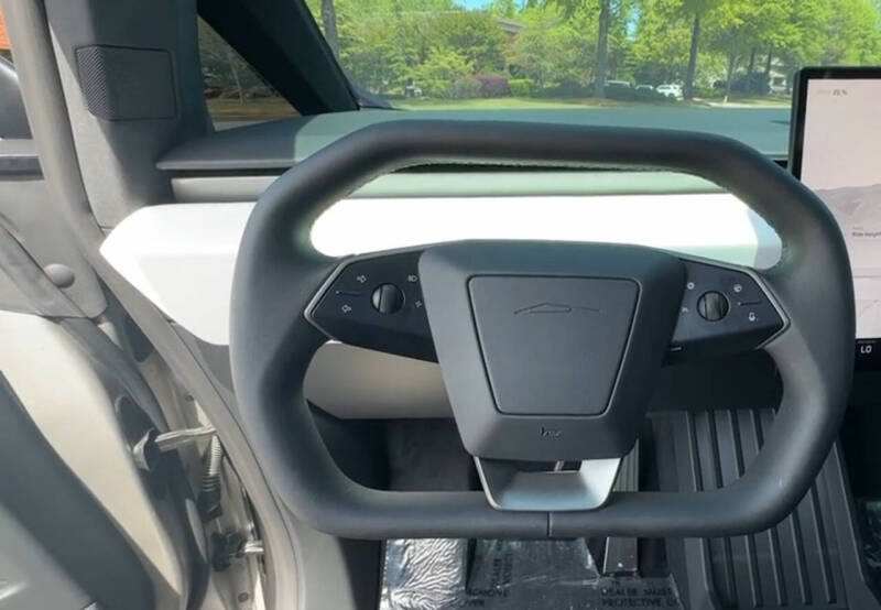 2024 Tesla Cybertruck