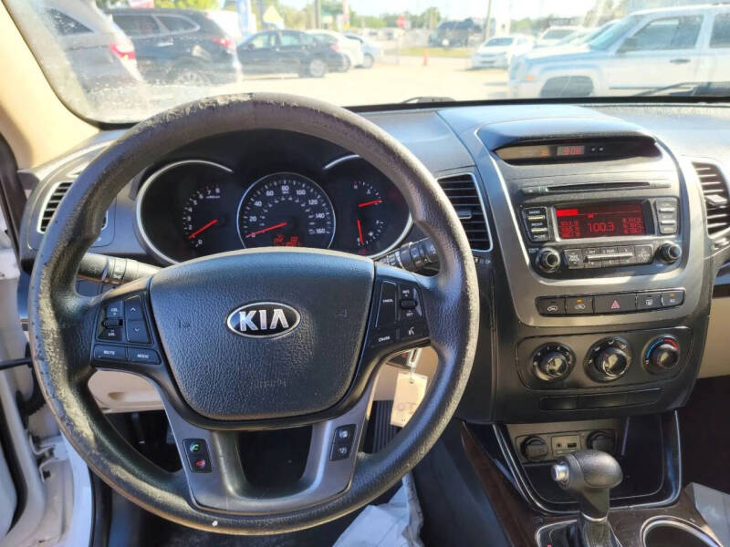 2015 Kia Sorento LX