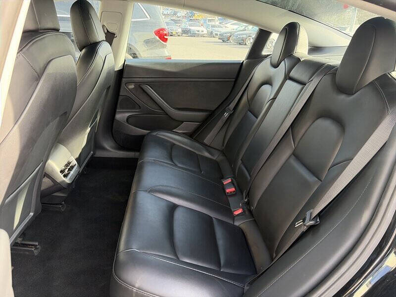 2020 Tesla Model 3 Standard Range