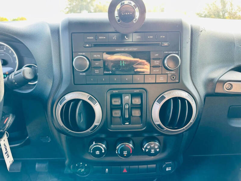 2012 Jeep Wrangler Unlimited Sport