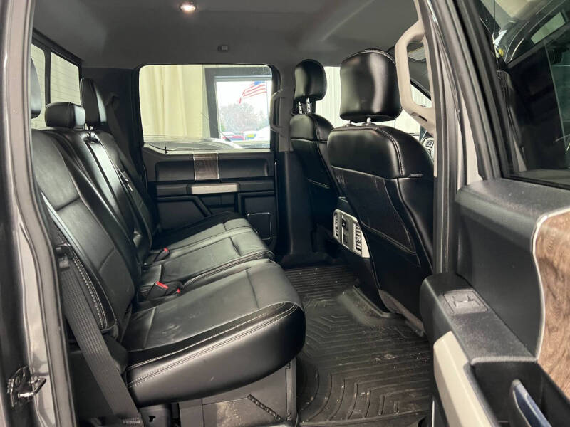 2017 Ford F-350 Super Duty Lariat