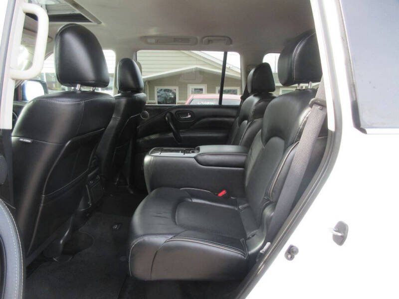 2024 Infiniti QX80 Luxe