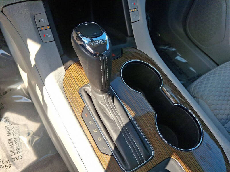 2018 GMC Acadia SLE-2